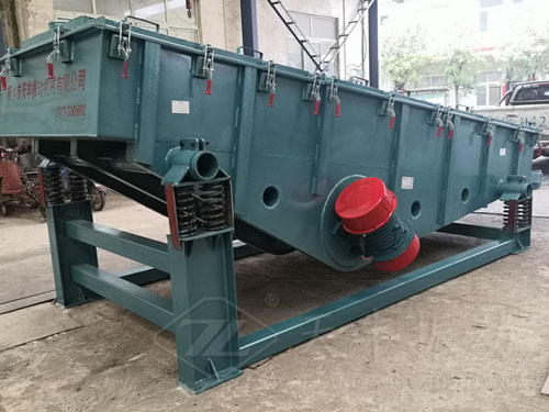 煤泥烘干直線振動篩如何保養(yǎng)呢？